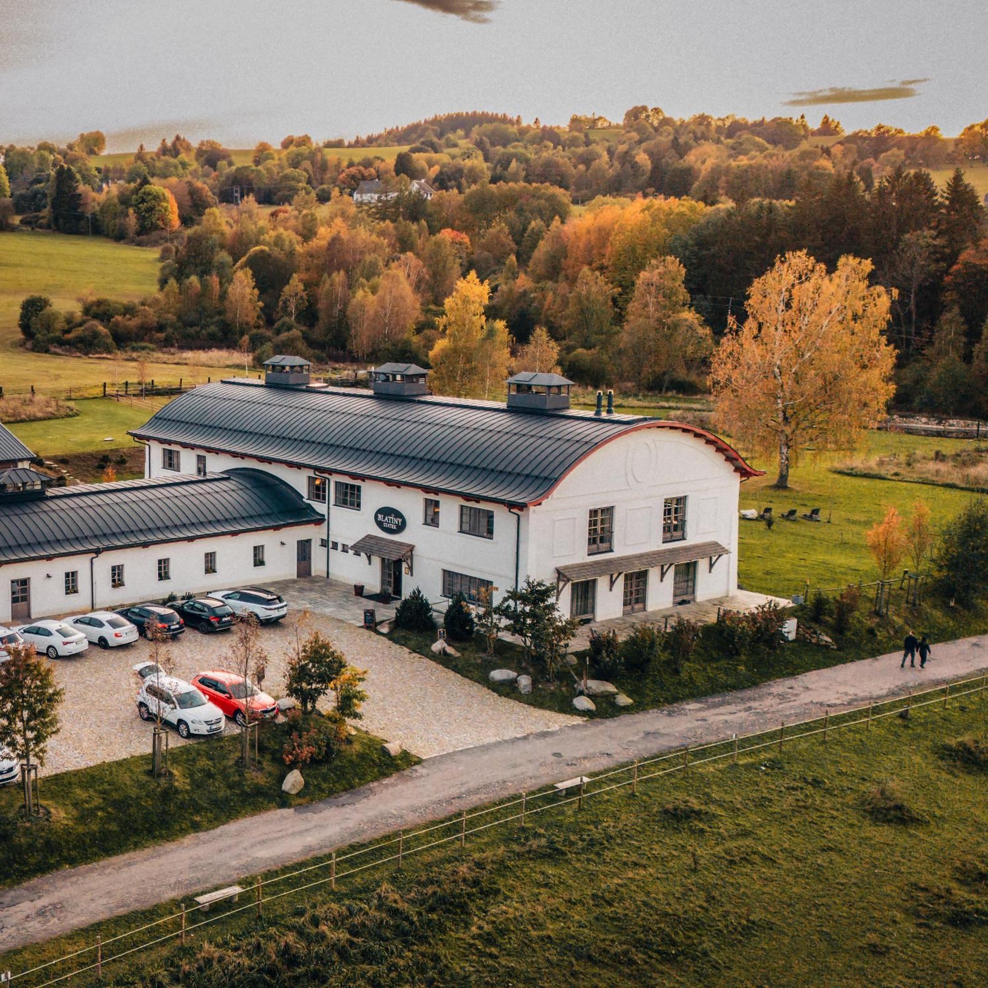 Statek Blatiny Snezne (Pardubice) Exterior foto